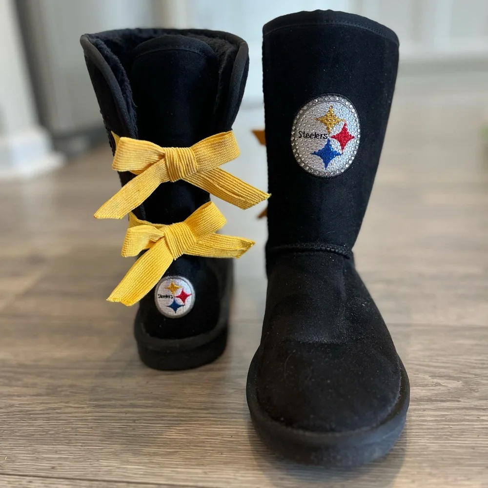 Pittsburgh STEELERS Women’s Boots Embellished NFL Faux Fur Lace Bow Boot Size 8